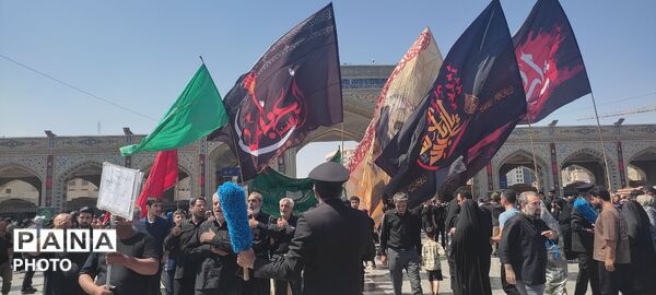 از کوچه تا حرم؛ هجومِ جمعیتِ عاشق در مسیرِ ردپای معصومین
