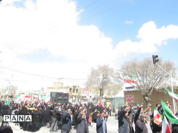 دسته عزاداری اربعین شهادت رهبر معظم انقلاب و دانش‌آموزان شهید میناب در شهرکیان