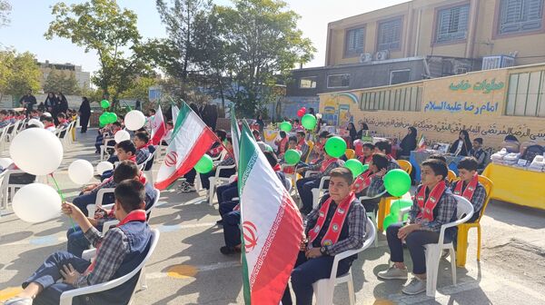 جشن عاطفه ها در ناحیه 7 مشهد