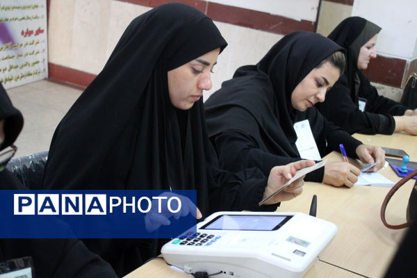 حضور خرم‌ آبادی‌ها پای صندوق‌های رای 