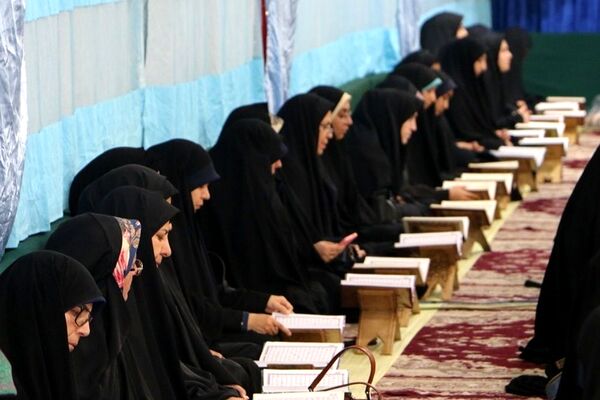 برگزاری محفل انس با قرآن ویژه دانش‌آموزان شهرستان‌های تهران در شهر ری