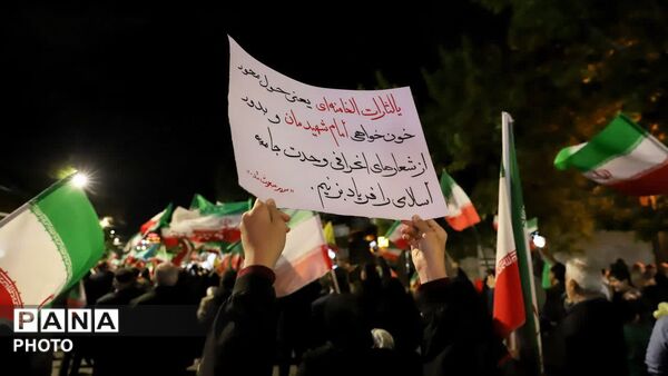 نود و سه شب بی‌قراری یک ملت بیدار