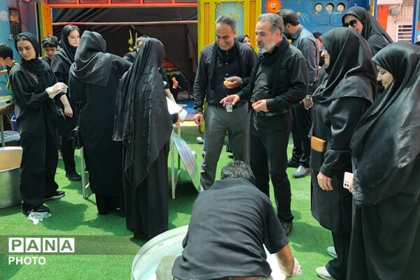 برپایی موکب توسط مدارس ناحیه دو شهرری به مناسبت اربعین حسینی 
