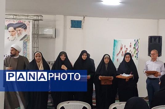 مراسم گرامیداشت هفته امور تربیتی در حوزه علمیه هشتگرد