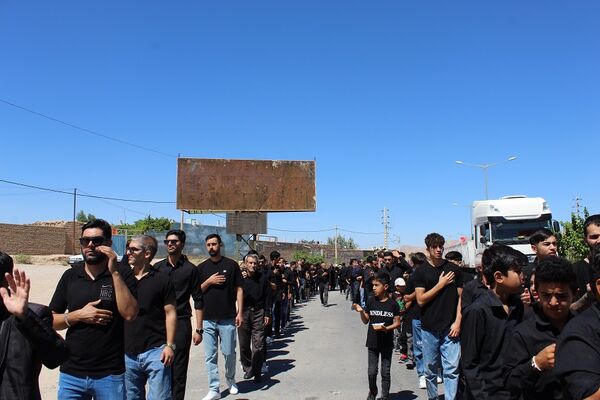 عزاداری تاسوعای حسینی در شهر درق 