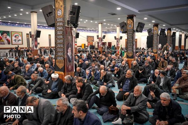 مراسم عزاداری شهادت امام جعفر صادق(ع) در مصلی امام خمینی ساوجبلاغ