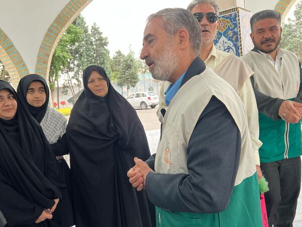 خادمین امام رضا(ع) با شهدا بیعت کردند 