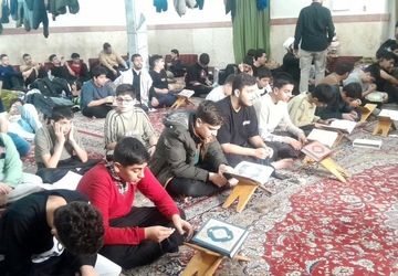 اعتکاف دانش‌آموزان ناحیه 3 کرج در تجربه‌ای معنوی و متفاوت برای نوجوانان رقم خورد