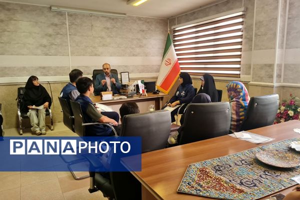 دیدار مسئولان اداره آموزش و پرورش پردیس با خبرنگاران پانا 