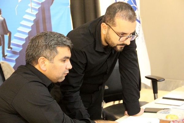 تبیین سیاست‌های ساماندهی منابع انسانی معاونت پرورشی و فرهنگی شهرستان‌های استان تهران در سال تحصیلی ۱۴۰۴-۱۴۰۳
