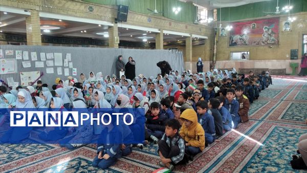 جشن باشکوهی به مناسبت ایام الله دهه  فجر در حسینیه شهر بار