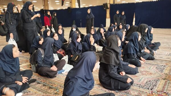 اردوی آمادگی دفاعی مدارس متوسطه دوم در کانون شهید سبحانی کرج 