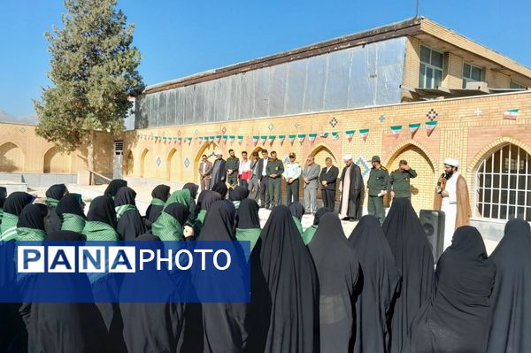 اعزام کاروان زیارتی راهیان نور لردگان 