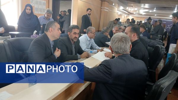 ملاقات مردمی استاندار مازندران با شهروندان محمودآباد