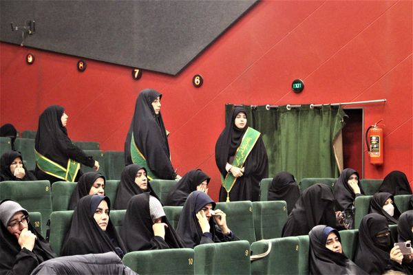 همایش مربیان تربیتی و مشاوران جهادی آموزش و پرورش قم