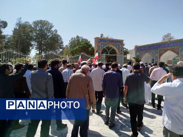 خروش مردم کاشمر در «جمعه خشم»؛ از امامزاده سید حمزه (ع) تا گلزار شهدا