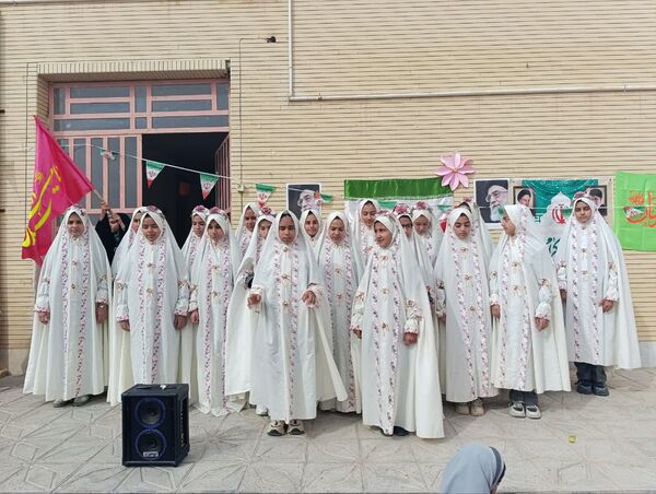 جشن نیمه شعبان در دبستان خدیجه کبری ابرکوه