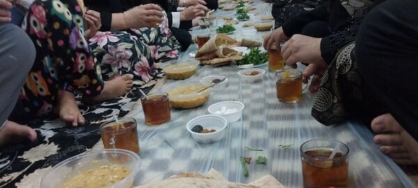 بانوان فدافن  زمزمه‌های ایمان در خلوت نورانی اعتکاف مسجد جامع