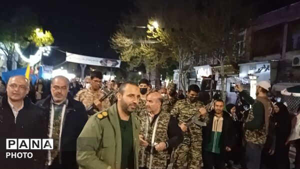 فرهنگیان بسیج ملایری در تجمع اقتدار