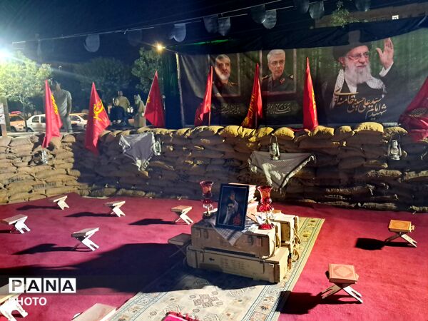 هیات بنات الحیدر بانوان کرج ، پرچم‌دار سوگِ محرم