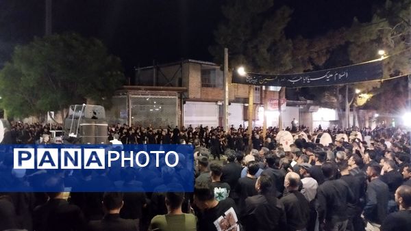 برپایی دسته‌های عزاداری در شب تاسوعای حسینی