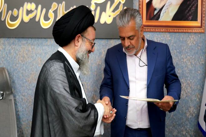 استادان دانشگاه، اقتدار ملی را معماری می‌کنند