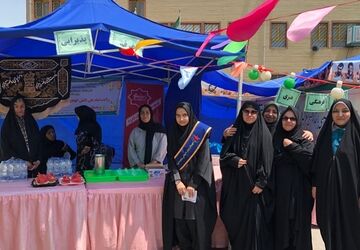 نمایشگاه «غدیر تا ظهور» در دبیرستان شاهد ندای فاطمه(س) ناحیه دو شهرری