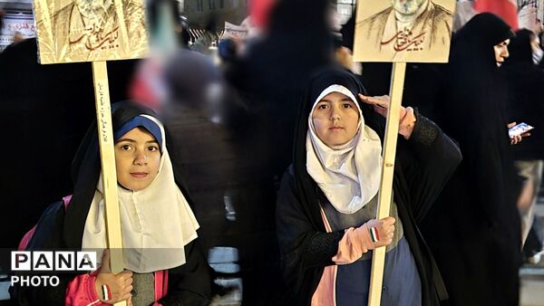 کوله‌پشتی من حرف‌ها برای گفتن دارد