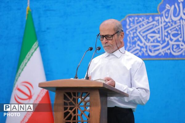 نماز جمعه ساوجبلاغ؛ تجلی معنویت، بصیرت و وحدت