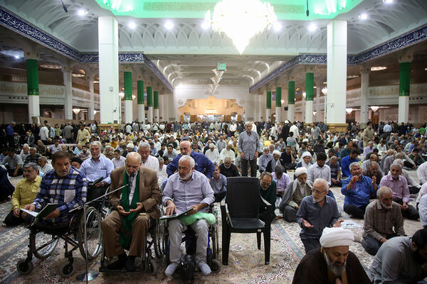 مراسم جشن میلاد پیامبر اکرم(ص) و امام جعفر صادق(ع) در حرم حضرت معصومه(س)