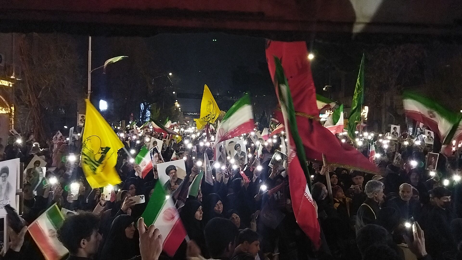 قاب هایی از حضورـ۳