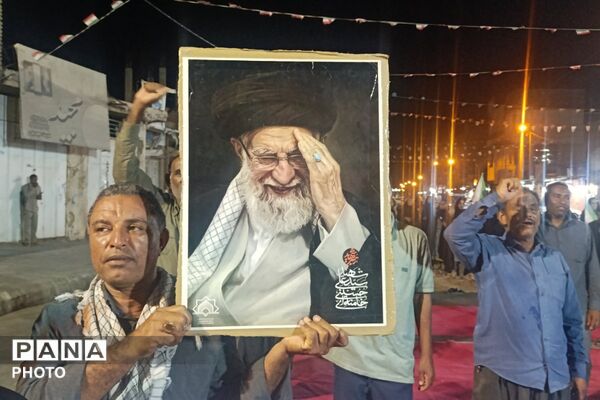 تجلی همبستگی مردم رودبار جنوب در سه‌ راه بانک ملی