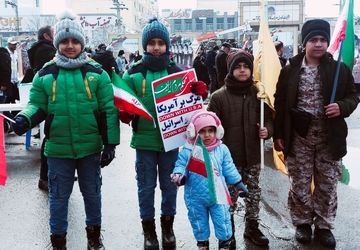 اراک در سرما،میزبان گرمیِ حضور لبیک‌گویانِ راه امام‌وشهدا بود