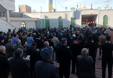 اقامه نماز عید فطر در مسجد امام سجاد (ع) نیشابور 