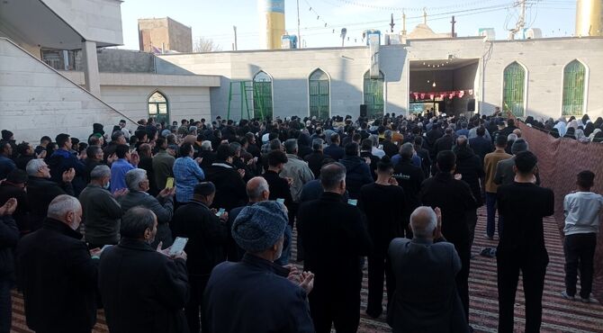 اقامه نماز عید فطر در مسجد امام سجاد (ع) نیشابور 
