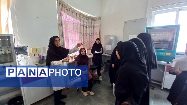 حضور دانش آموزان دبیرستان ۱۵خرداد در اردوی راهیان پیشرفت 