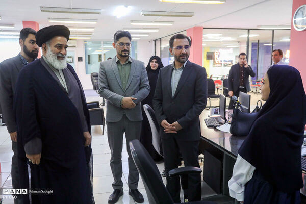 بازدید رئیس شورای هماهنگی تبلیغات اسلامی استان تهران از خبرگزاری پانا