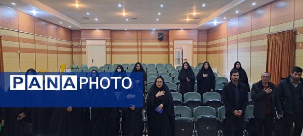 طرح فرهنگی آموزشی معلم زمینه ساز در منطقه زرین آباد 