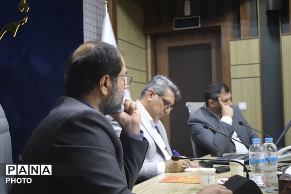 جلسه ستاد اربعین حسینی در اداره کل آموزش و پرورش شهر تهران
