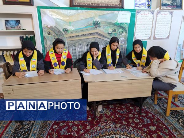 دیدار دبیران با اولیا و تحویل بیلان کار آبان در دبیرستان حاج تقی نجفی 