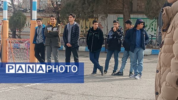 روز سوم  از مسابقات گل کوچک دبیرستان شاهد ابوذر غفاری نیشابور