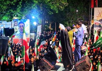 رجزخوانی دانش‌آموزخبرنگاران پانا در سوگ رهبر شهید انقلاب