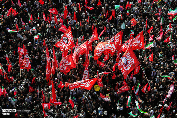 مراسم تشییع پیکر مطهر رهبر شهید انقلاب در تهران - 2