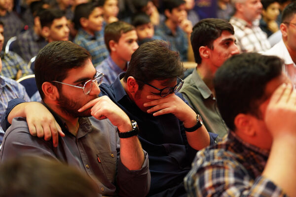 گردهمایی بزرگ ارکان هیات‌های دانش‌آموزی مدارس شهر تهران در حسینیه عشاق 