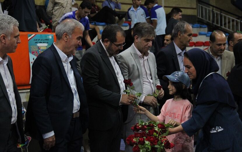آغاز مسابقات ورزشی دانش‌آموزان پسر منطقه ۴ کشور در همدان