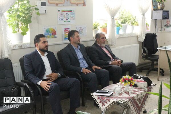 بازدید از مدارس شهری و روستایی فیروزکوه