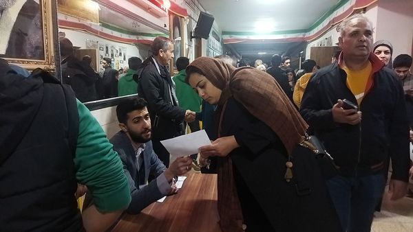 ارائه بیلان کار نوبت اول در دبیرستان شاهد ابوذر غفاری نیشابور 