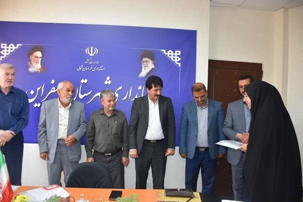 تجلیل از خبرنگاران توسط فرماندار شهرستان اسفراین