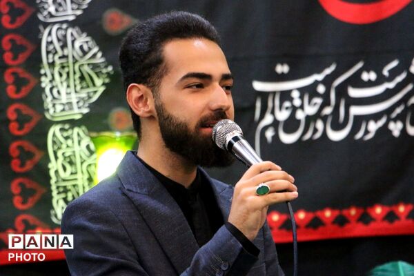 تجدید پیمان مادران قرچکی با آرمان‌های عاشورا در مراسم شیرخوارگان حسینی