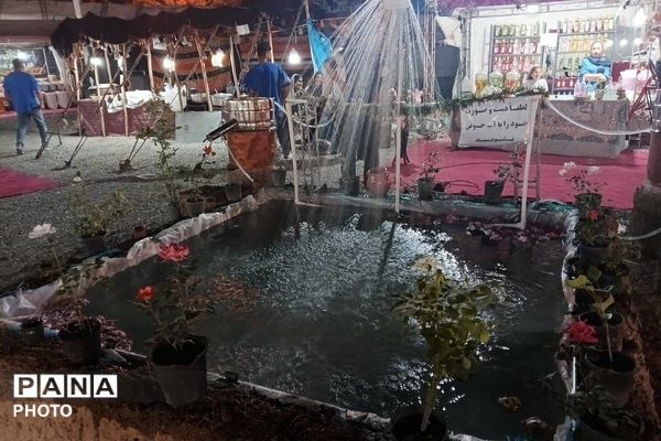 جشنواره گلاب گیری میناب با عطر شهدا 